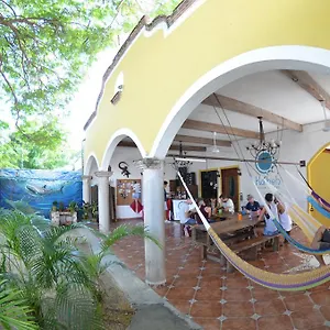 Ka Beh Hostal Cancún